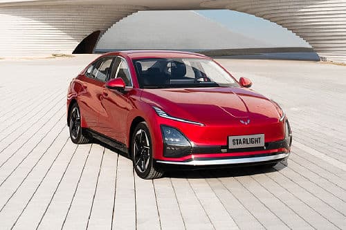Wuling Starlight 2025 exterior